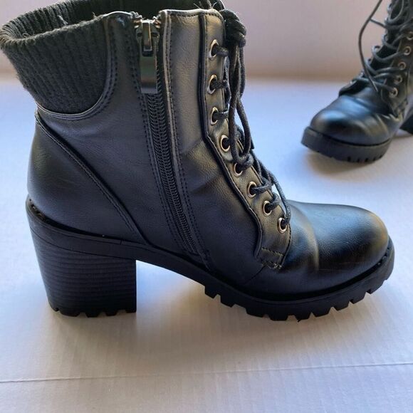 Olivia and Kate Women's Heeled Work Boots, Laced with side zippers Size 6‎ Biker - Picture 7 of 11